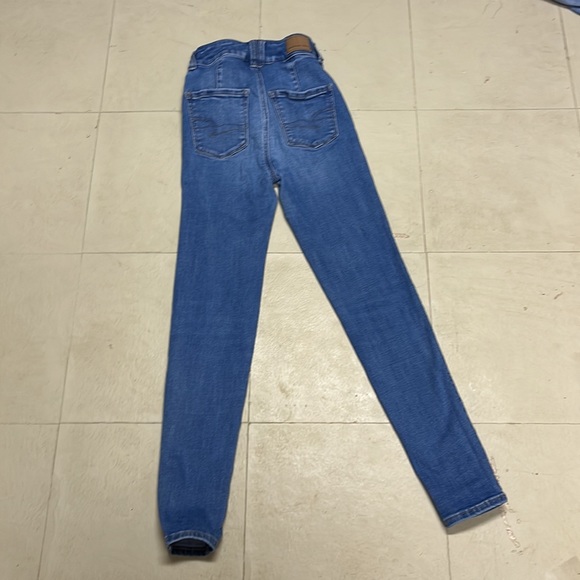 Bundle of clothes with brands American Eagle and a new day. jeans has stain - Picture 5 of 9